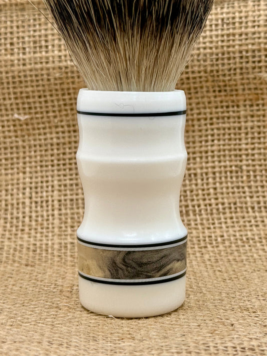 White resin with buckeye segment